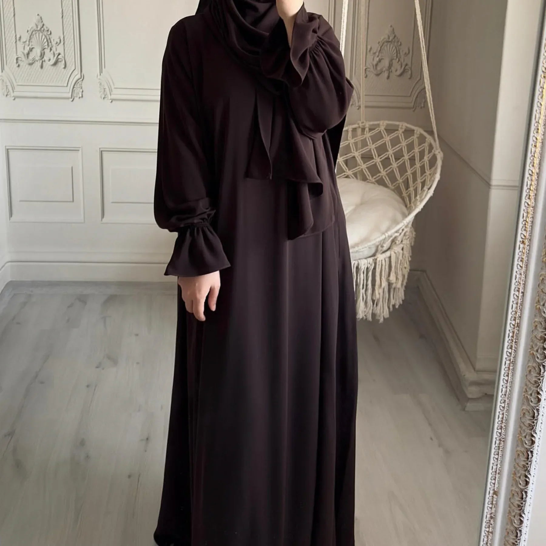Nora - Elegant Islamic Ensemble